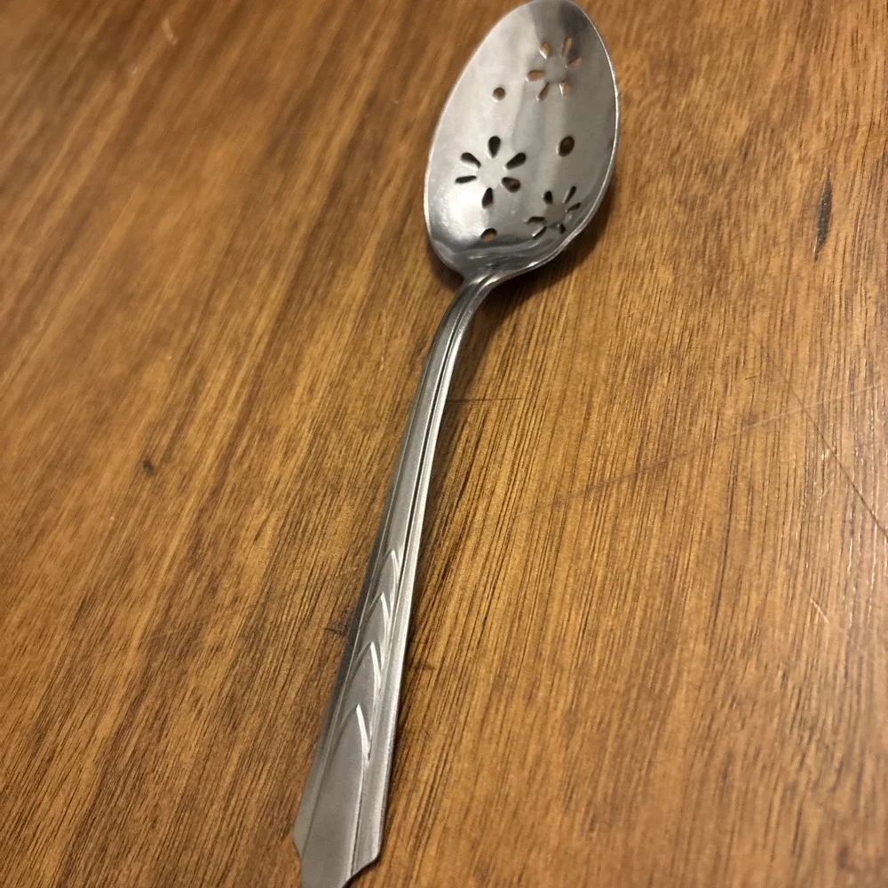 Ekco EKS7 Slotted Flower Spoon Stainless Steel 8